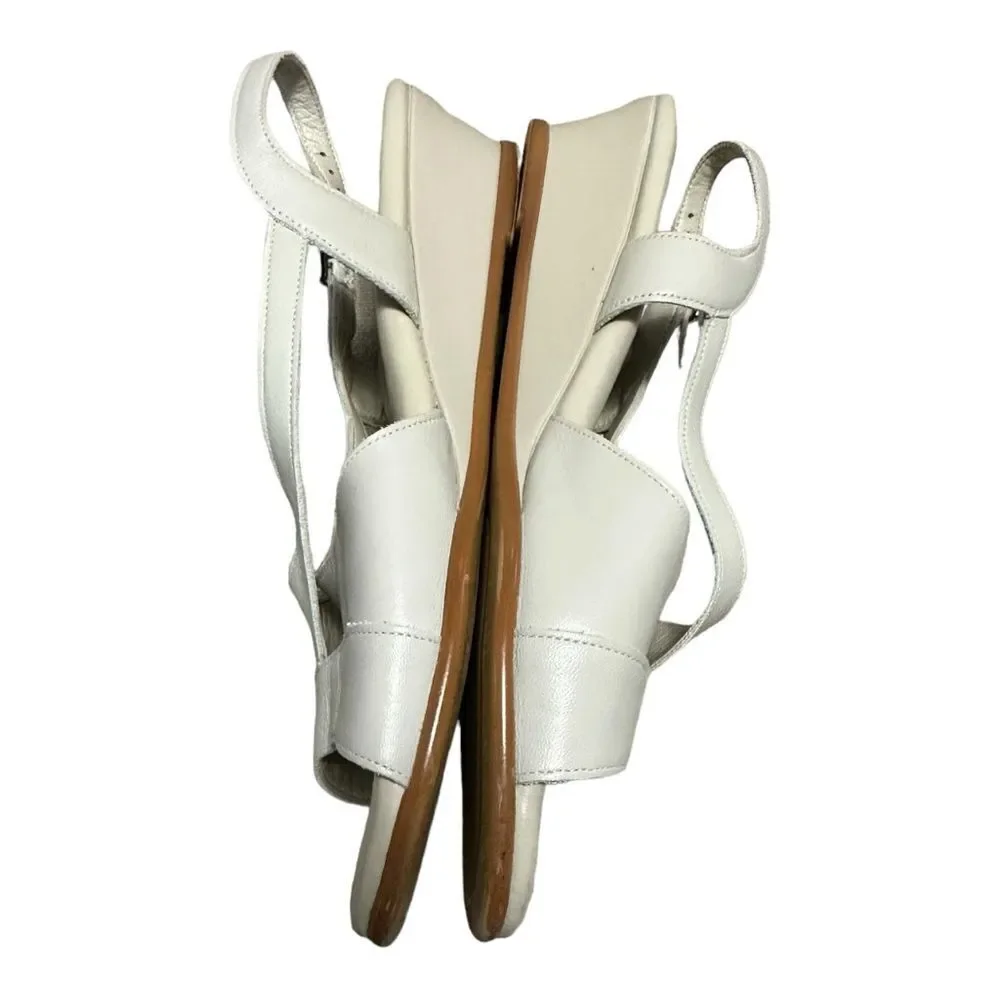 SAS Caress Size US 10.5N Sandal Bone Leather Buckle Tripad Comfort Wedge
